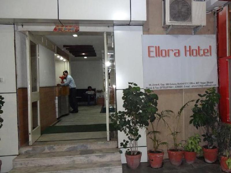 Ellora Hotel Bhopal Bagian luar foto